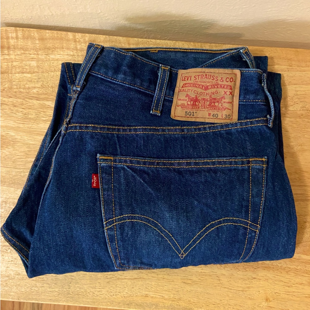 Levi’s 501 dark blue (rinse) color size 40x30